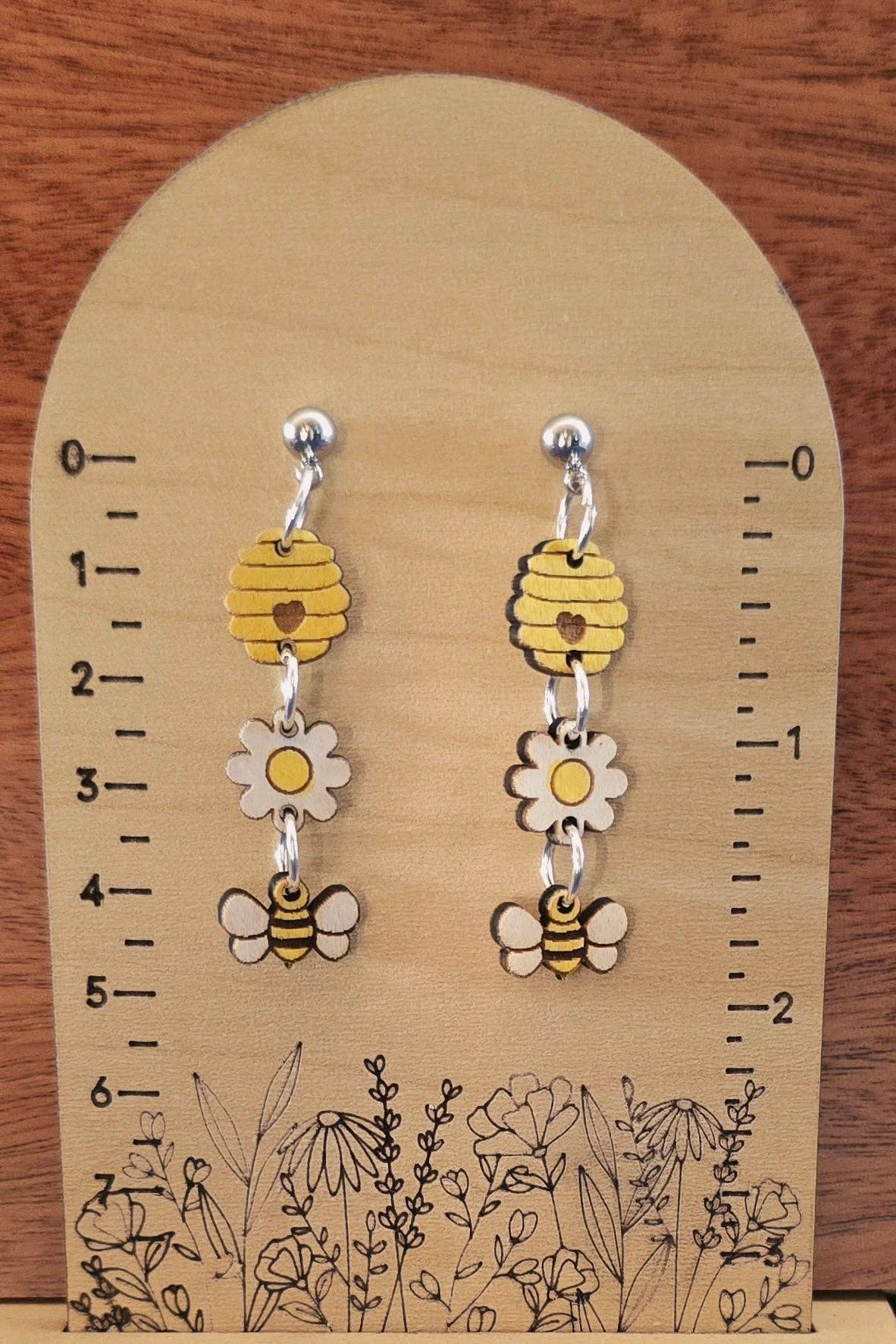 Happy Honey Bee Earring