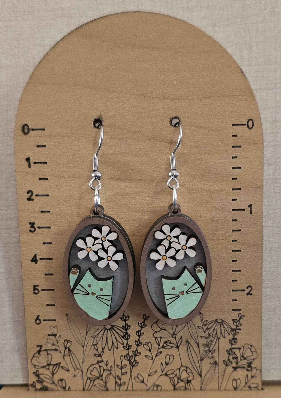 Cute Cat Earrings/ Maple Wood Earrings/Hypoallergenic