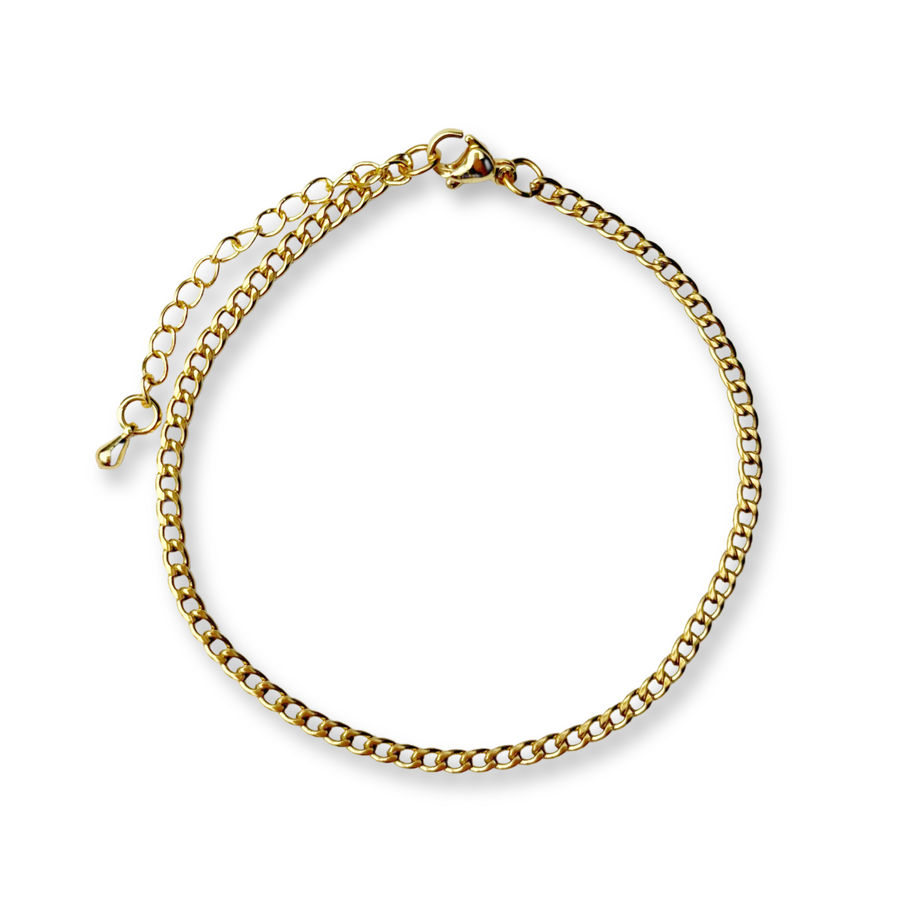 Love, Paige Designs - Curb Gold Chain Bracelet: 7.5"