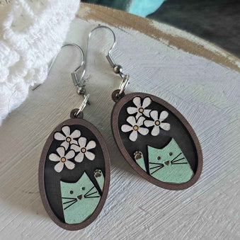 Cute Cat Earrings/ Maple Wood Earrings/Hypoallergenic